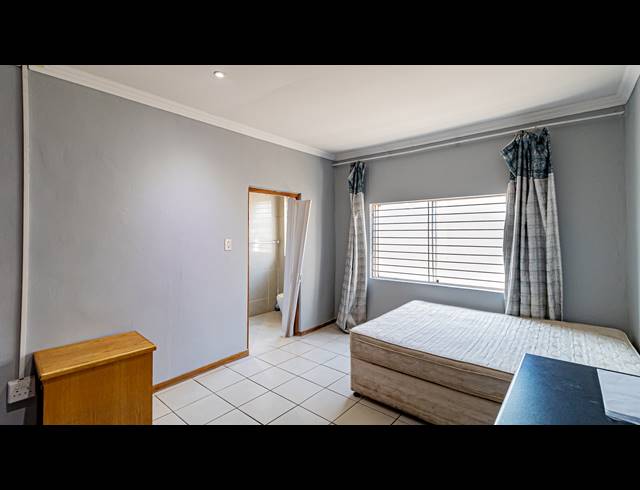 8 BEDROOM FREESTANDING FOR SALE IN WESTDENE